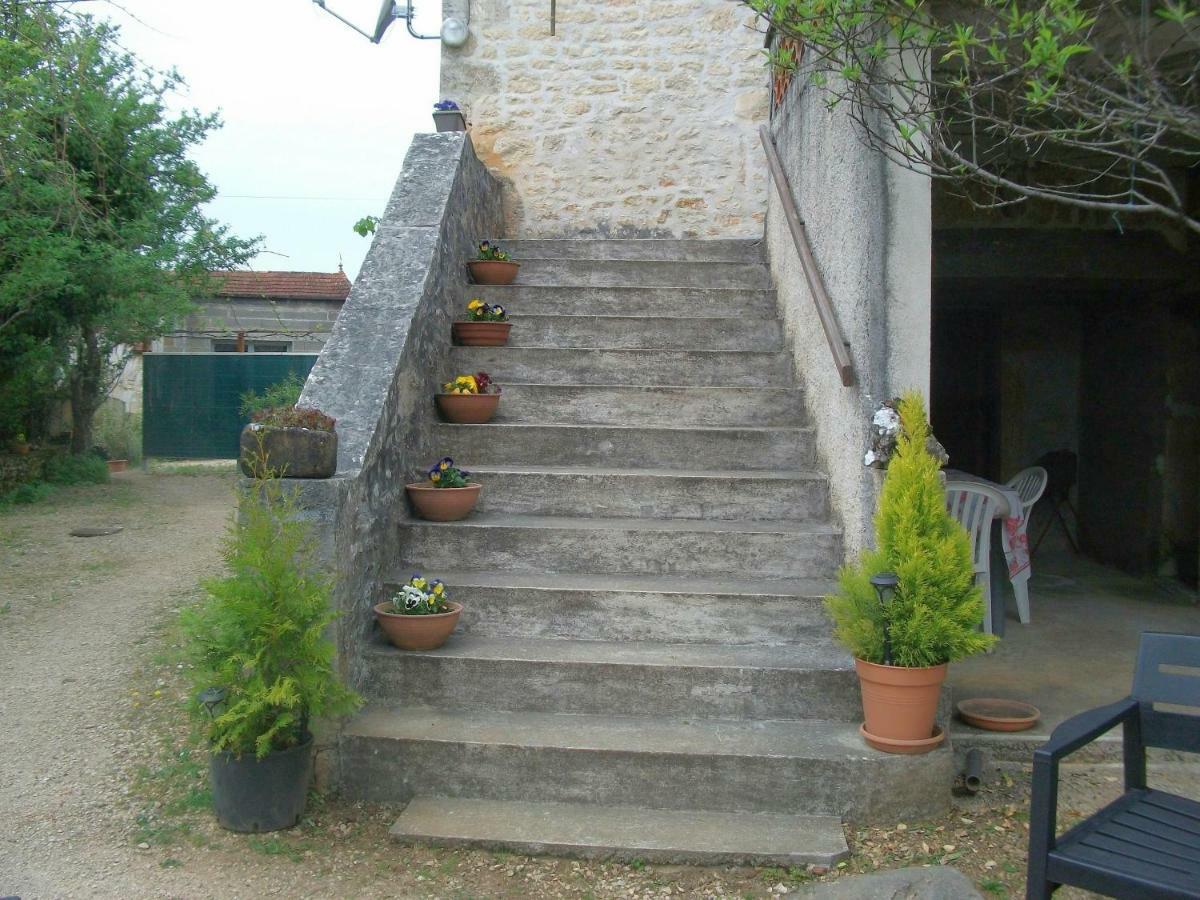 Gite Au Coeur Du Lot, La Maison De Pauline Lentillac du Causse Exterior photo